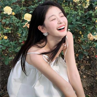 校花请自重，我真不是股神